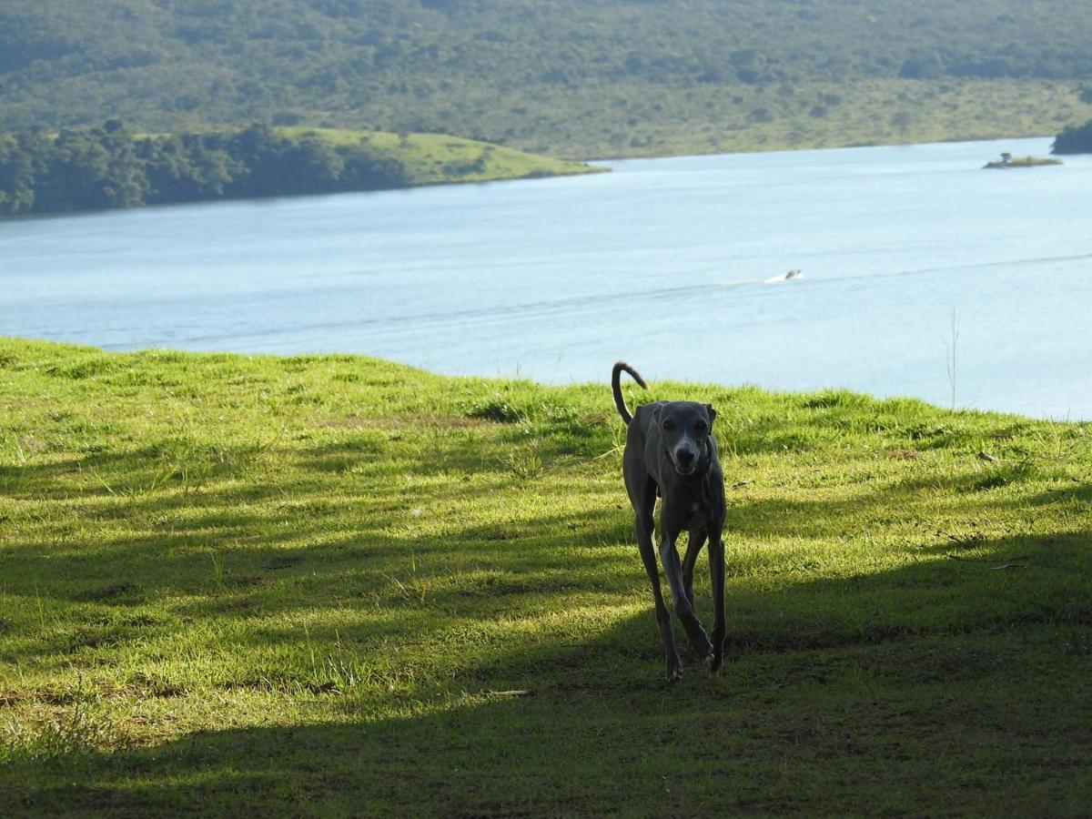 Chale Mirante, Piscina, Cachoeira, Lago E Vista Espetacular Alexania المظهر الخارجي الصورة