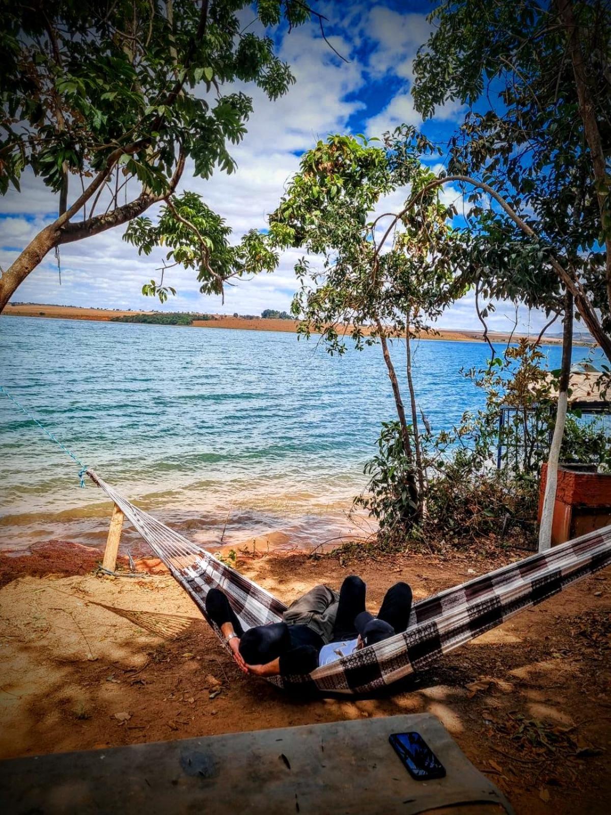 Chale Mirante, Piscina, Cachoeira, Lago E Vista Espetacular Alexania المظهر الخارجي الصورة